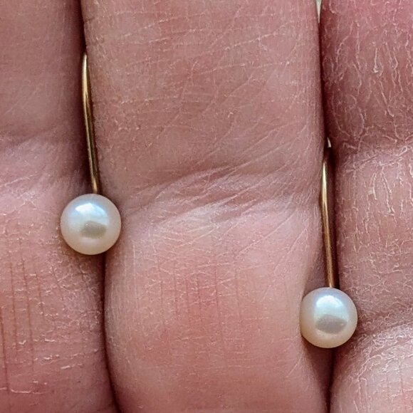 Designer Solid 14K 585 Yellow Gold White Pearl Lever Back Pierced Earrings - Picture 6 of 6